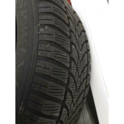 Velgen Peugeot 15 inch met winterbanden 195/65/R15