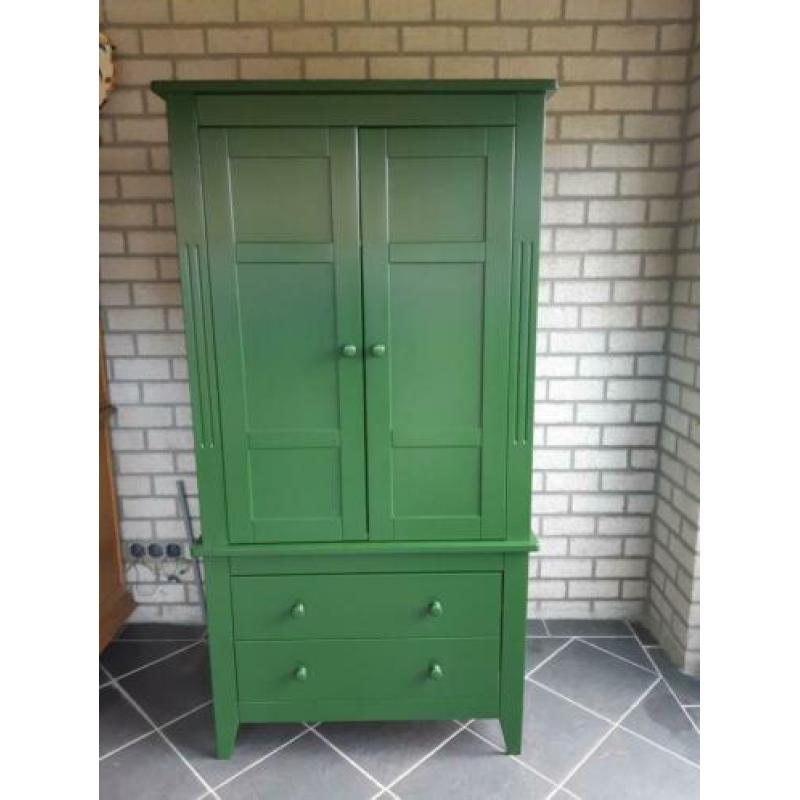 Mooie opgeknapte babykamer te koop