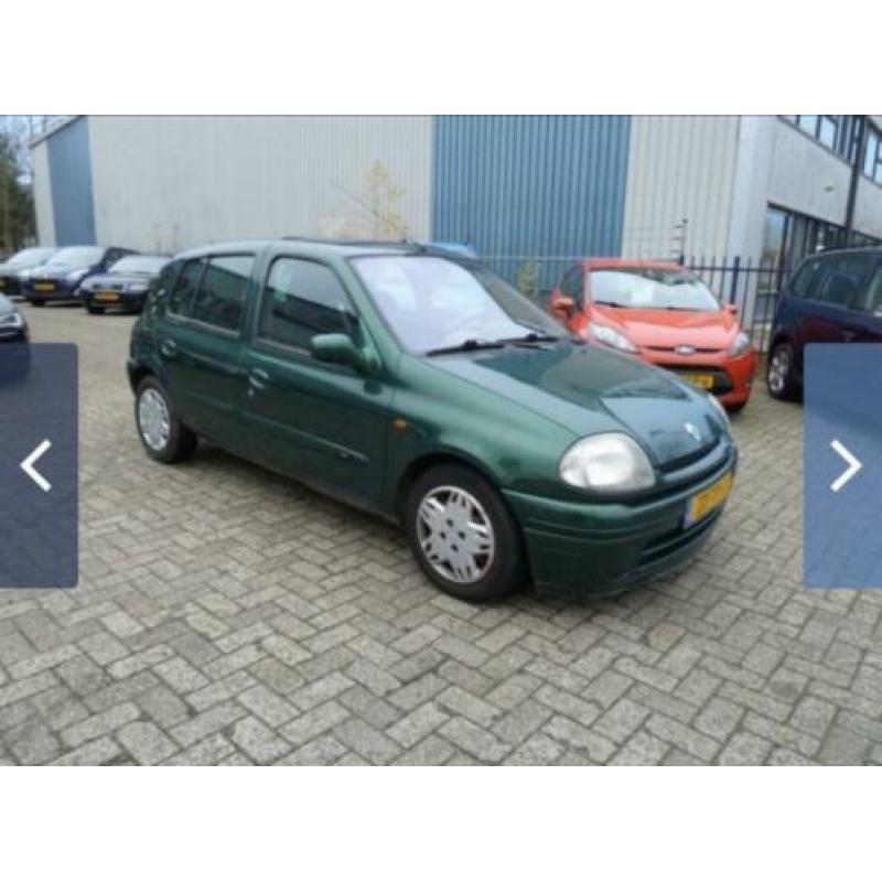 Renault Clio 1.6 RN AUT 1999 Groen