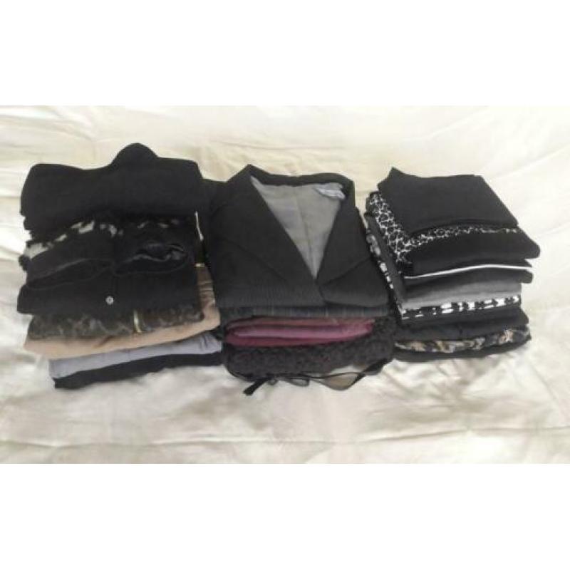 6 dozen kleding, doos 2