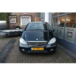 Mercedes-Benz A-Klasse 170 Avantgarde 5DRS,XENON.LEDER,NAVI