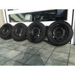 Velgen Peugeot 15 inch met winterbanden 195/65/R15