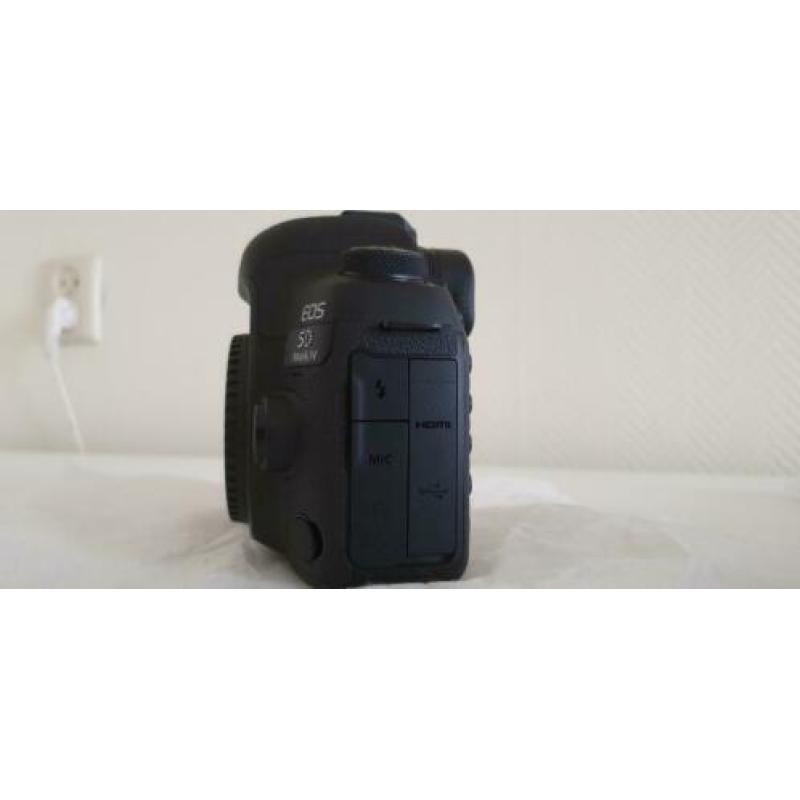Canon 5D Mark IV Body (0 Clicks!) (Nieuw!!)