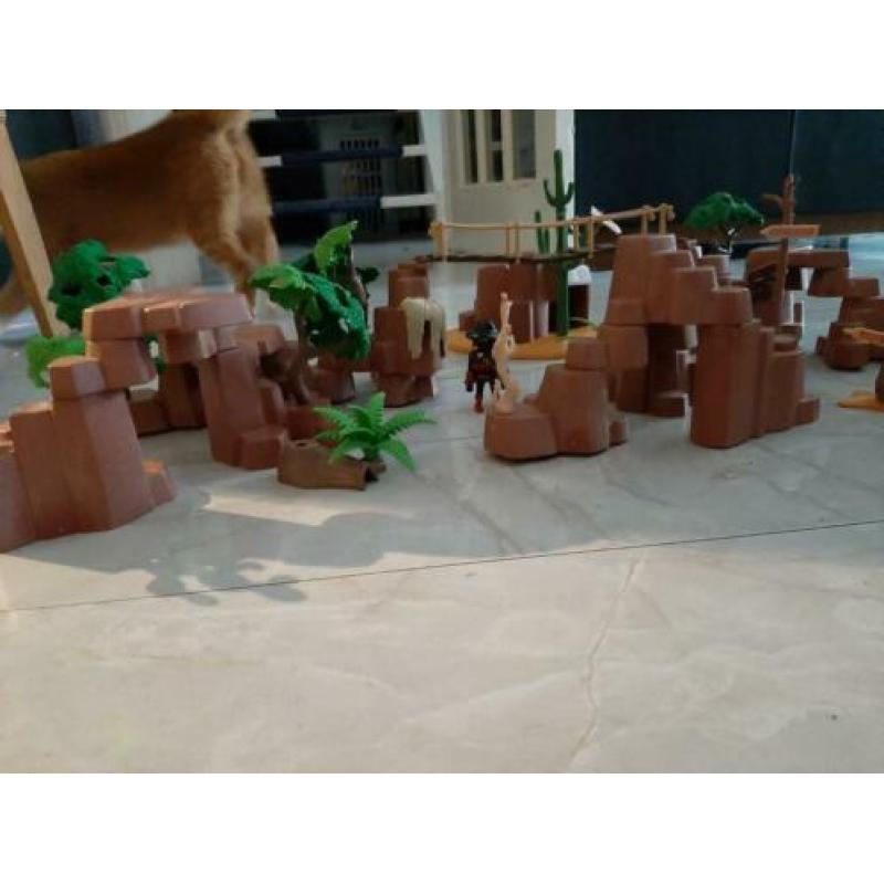 Playmobil westerns rotsen