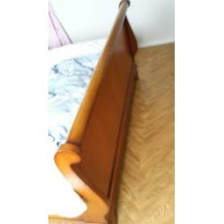 Antiek 2 persoons bed zonder matrassen