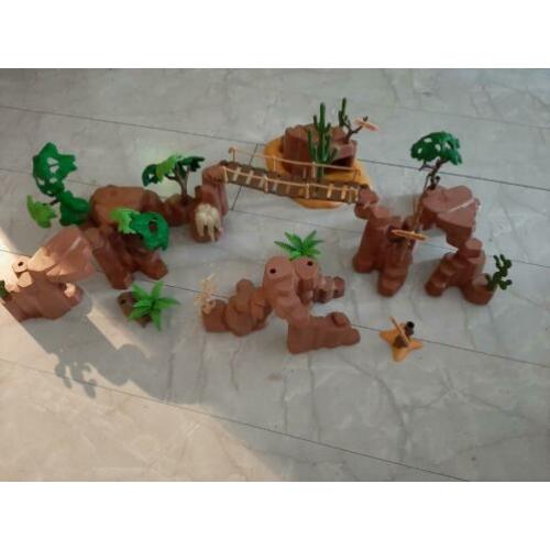 Playmobil westerns rotsen