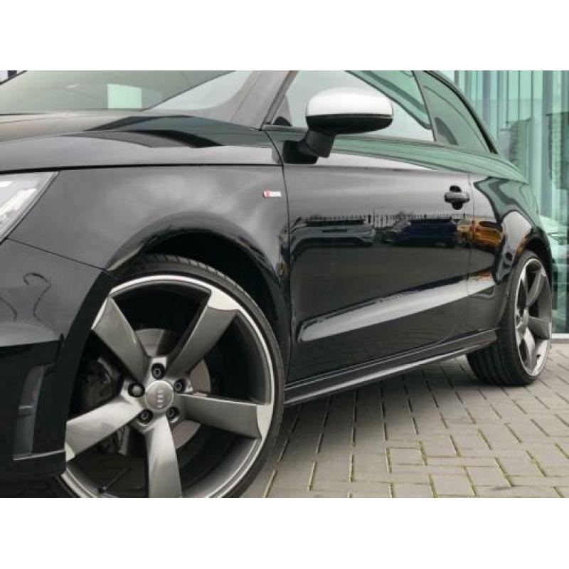 Audi A1 1.4 TFSI S edition 215pk ABT S-Tronic Vol opties!