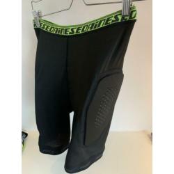DAINESE protectie bescherming broekje maat M