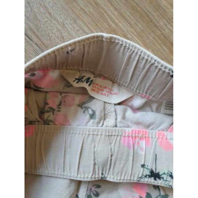 Mooie dunne broek H&M maat 92