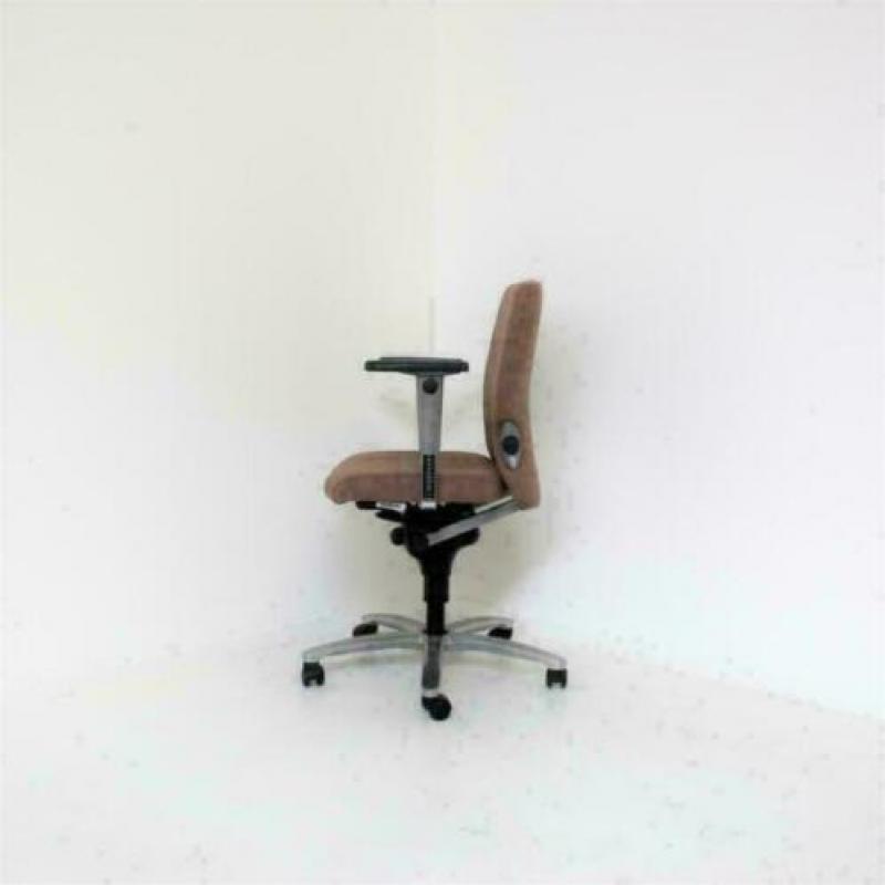 Comforto 77: Taupe, Bureaustoelen/Burostoelen + Nieuwe Stof.