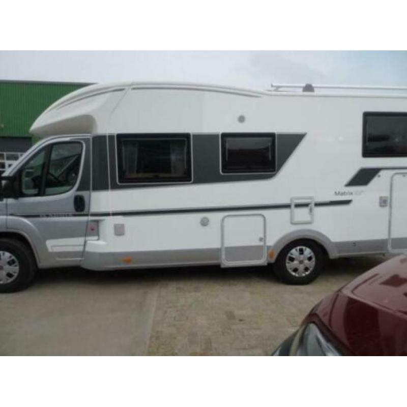 Adria Matrix 670 SBC Queensbed, Automaat
