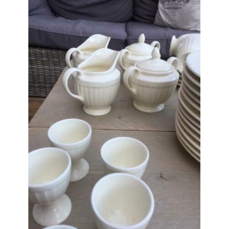 Prince of Wales servies gebaksbord kop schotel mok melkkan