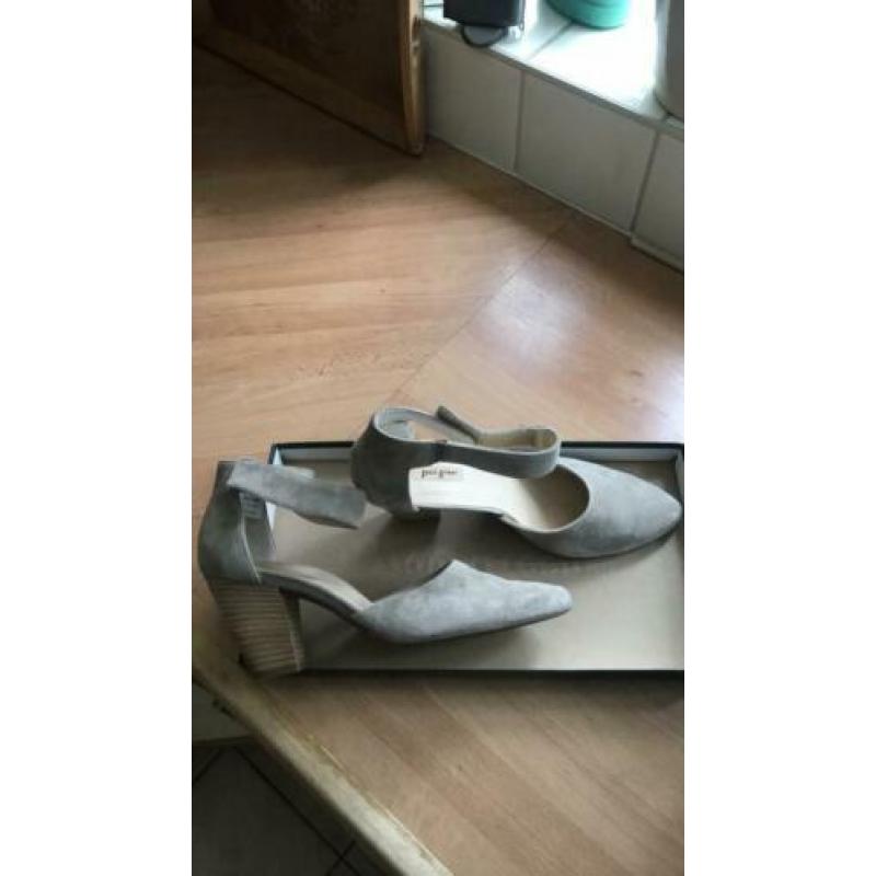Paul Green beige suède leer maat 40