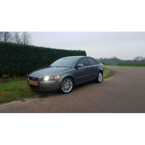 Volvo S40 2.4 D5 Geartronic 2006 Automaat navi leer