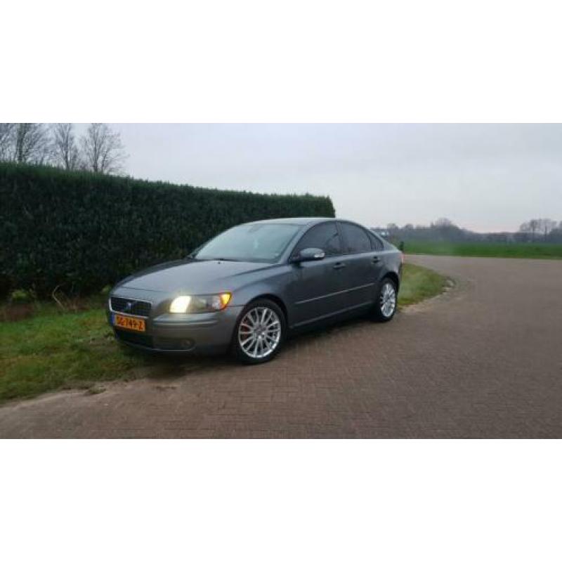 Volvo S40 2.4 D5 Geartronic 2006 Automaat navi leer