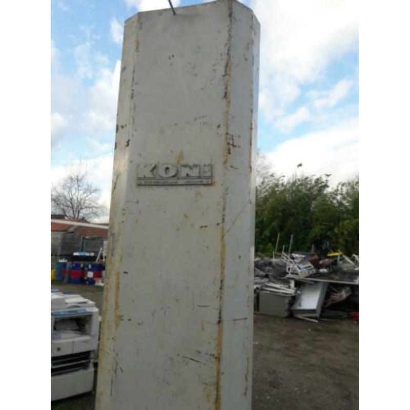 Te koop hefbrug