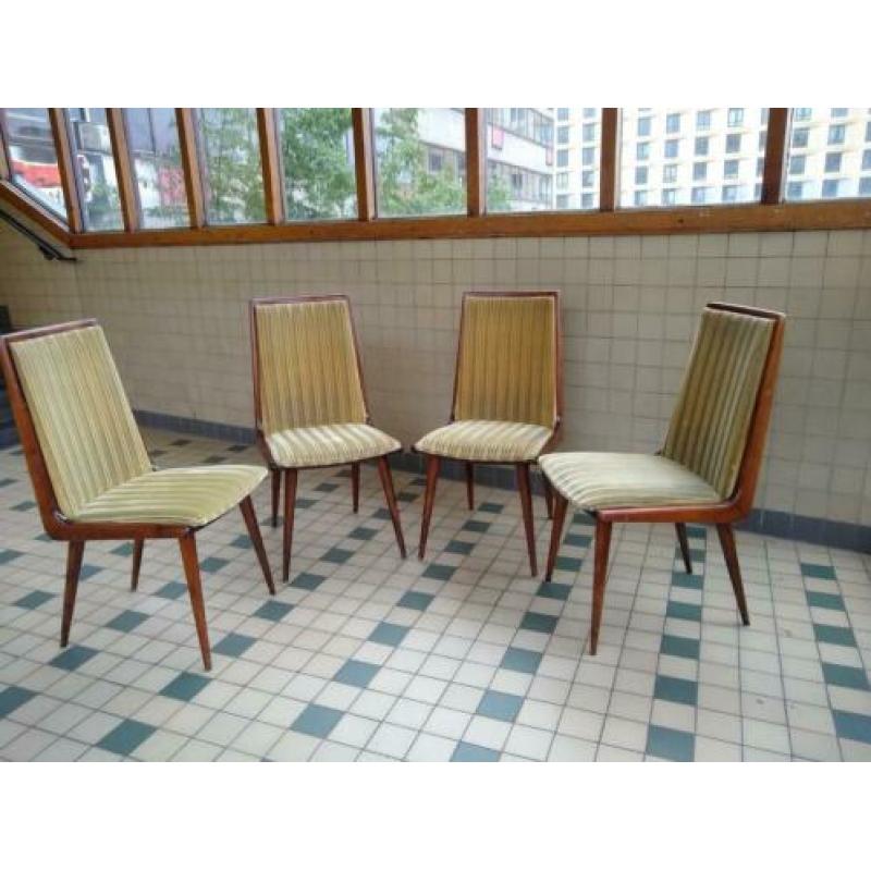 Set van 4 vintage mid century eetkamerstoelen stoelen