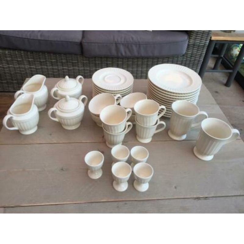 Prince of Wales servies gebaksbord kop schotel mok melkkan