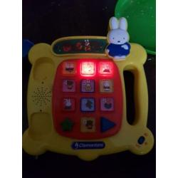 Nijntje telefoon met geluid en lichtjes