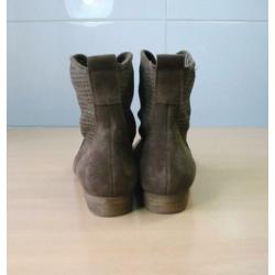 NIEUW Peckott Denim suede bruine enkellaarsjes 40 en 39 38