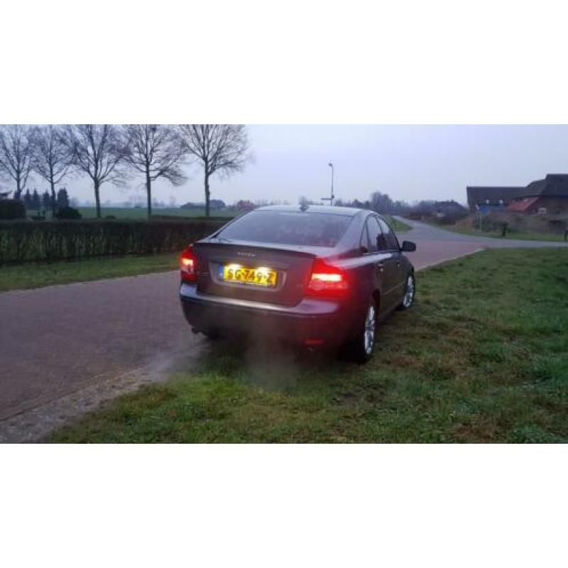 Volvo S40 2.4 D5 Geartronic 2006 Automaat navi leer
