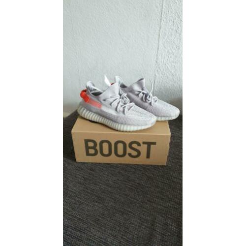 Adidas Yeezy Boost 350 V2 'Tail Light ' EU44/US10