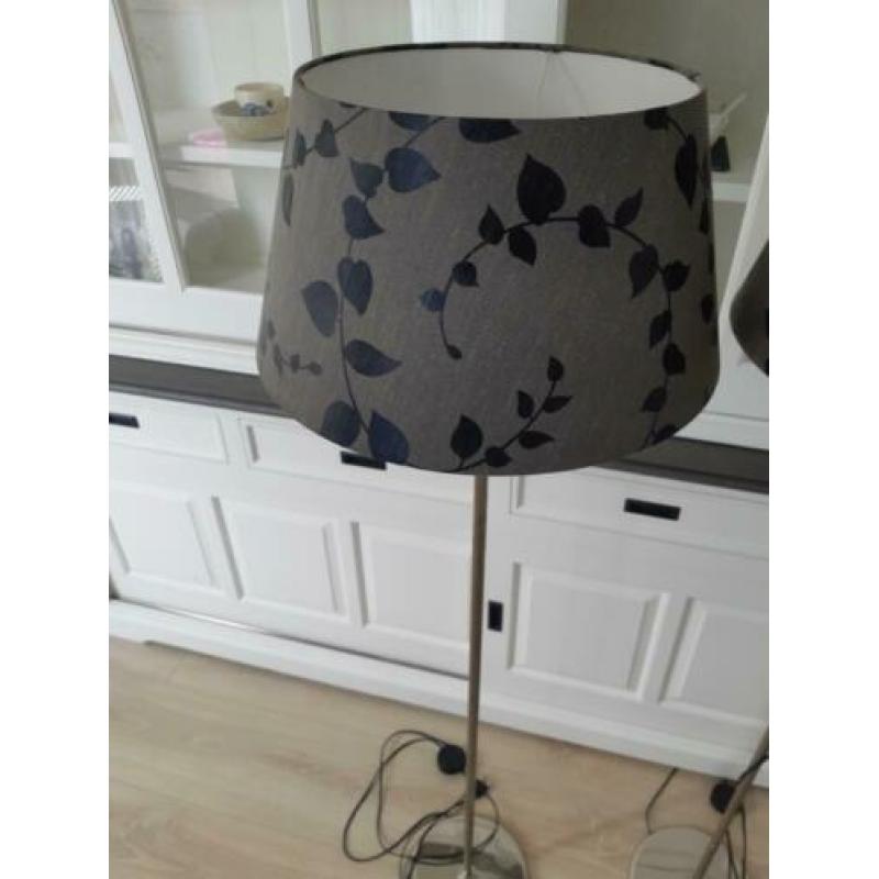 2 mooie staande lampen