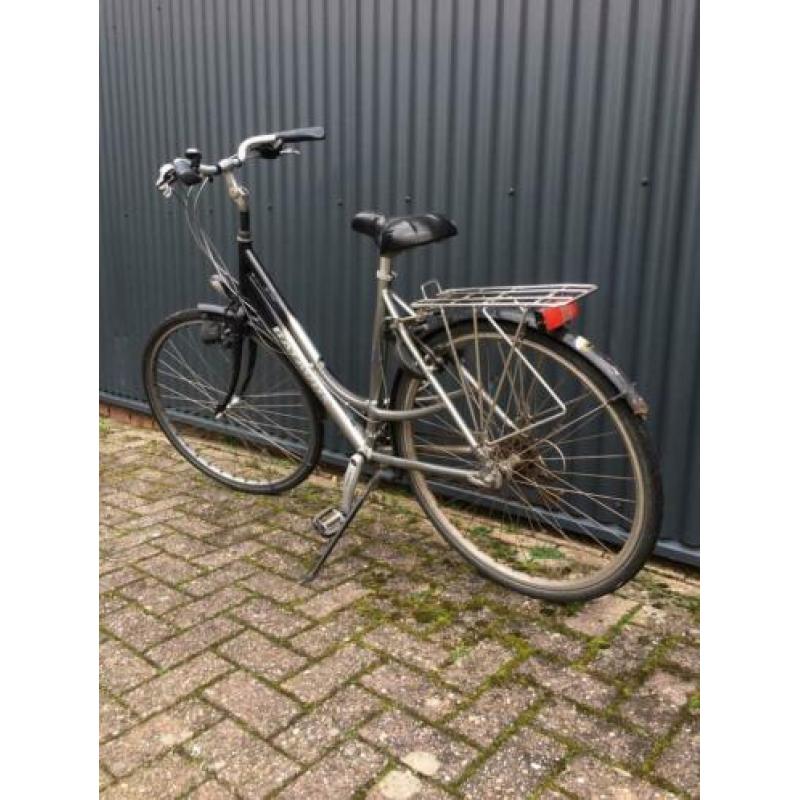 GRATIS AFHALEN!! Batavus dames fiets 28 inch.