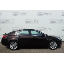Opel Insignia 1.4 TURBO DESIGN EDITION Geen import/ Navi/ EC