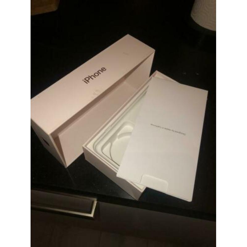 iPhone 8 Plus rose 64 GB