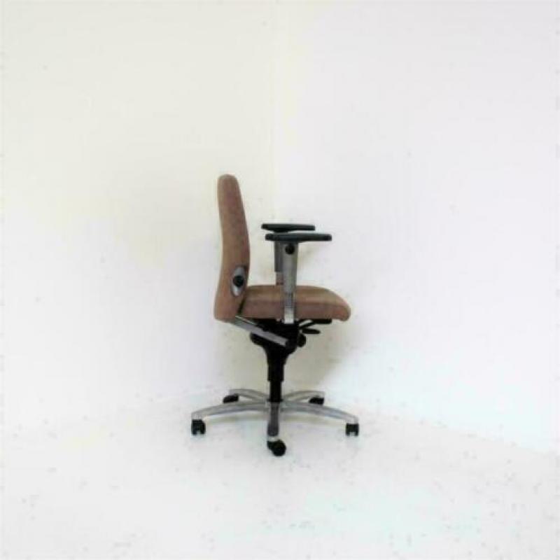 Comforto 77: Taupe, Bureaustoelen/Burostoelen + Nieuwe Stof.
