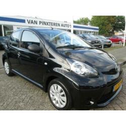Toyota Aygo 1.0 VVT-i Now (bj 2014)