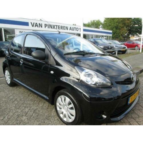 Toyota Aygo 1.0 VVT-i Now (bj 2014)