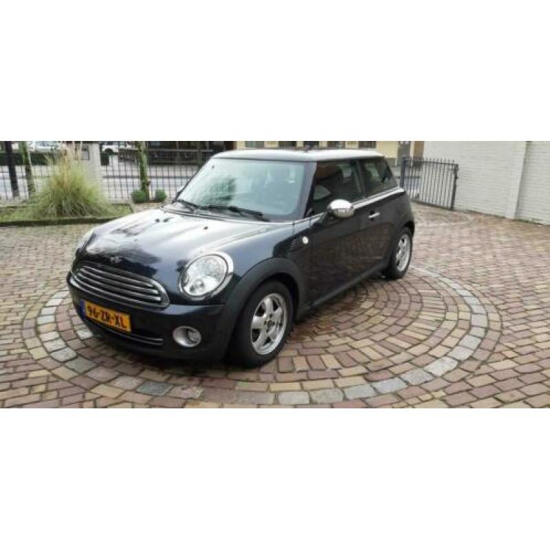 Mini Mini 1.4 16V ONE 2008 Zwart