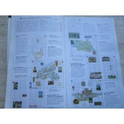 Capitool reisgids Ierland. 384 blz. Zie andere reisgidsen.