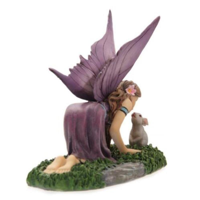 Lisa Parker - Tales of Avalon - kleine vriend fee