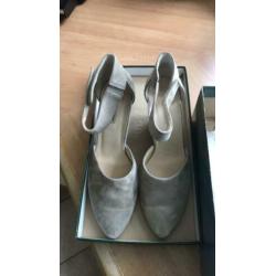 Paul Green beige suède leer maat 40