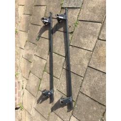 Thule Dakdragers Opel Vectra