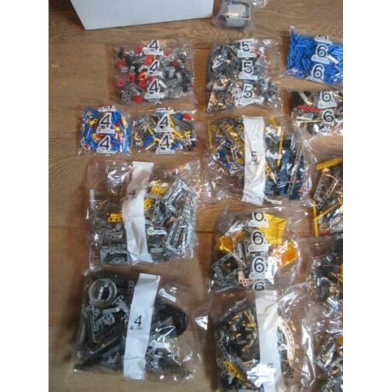 LEGO Technic * EMMERWIEL GRAAFMACHINE * 42055 * Nieuw