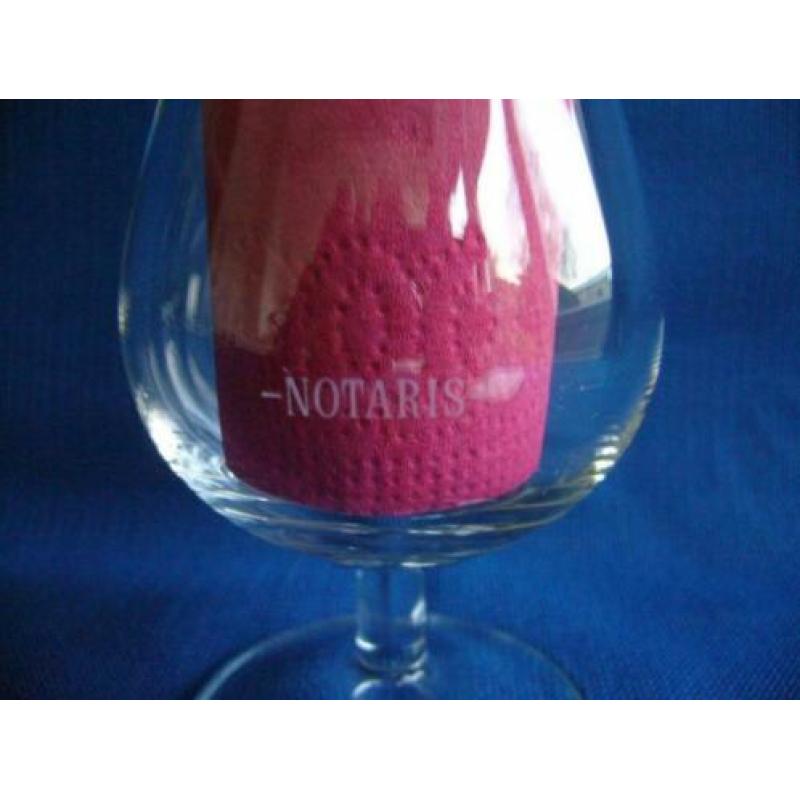 Notaris glas op voet (oud maar ongebruikt)