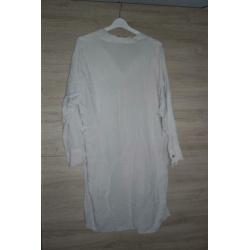 Leuke en super mooie ecru/beige lange blouse, Maat S