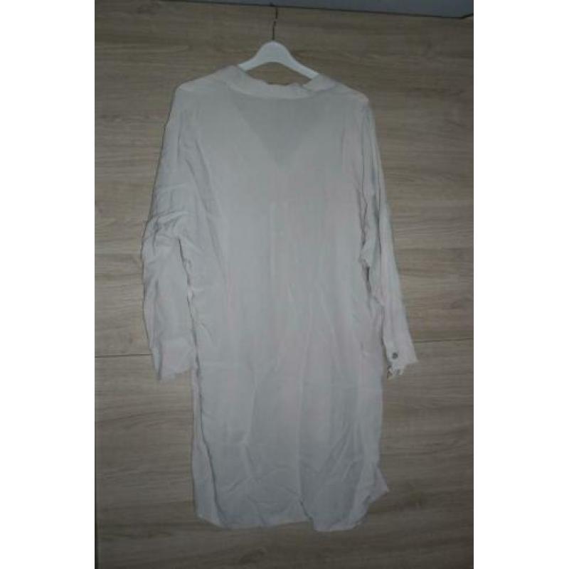 Leuke en super mooie ecru/beige lange blouse, Maat S
