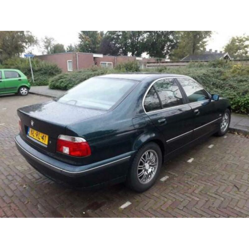 BMW 5-Serie 2.5 I 523 1996 Groen