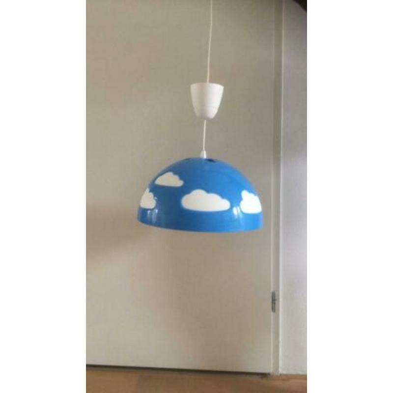 Wolken lamp Ikea voor kinderkamer