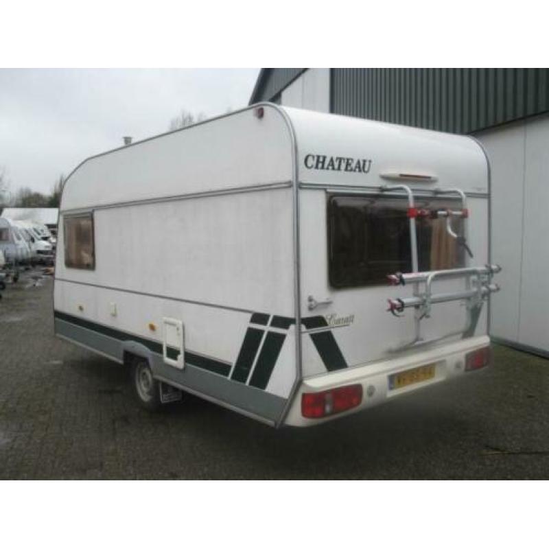 Chateau Caratt Family430 bj 2002 stapelbed 5 pers. voortent