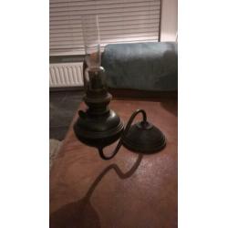 Oude draaiende olielamp