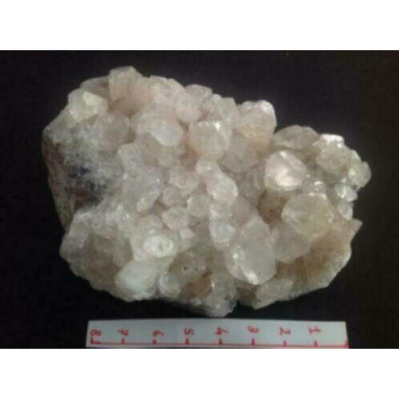 Mineralen: 4 x Namibie Calciet en 6 x Brazilie Calciet
