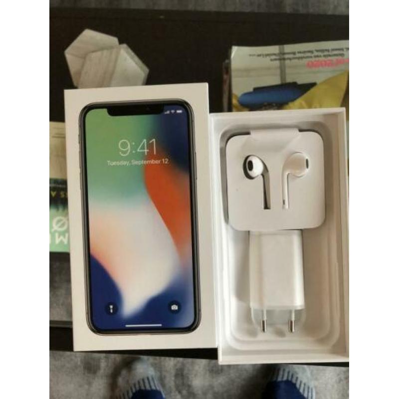 iPhone X 64GB wit