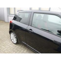 Suzuki SWIFT 1.6 Sport + Keyless / vanaf € 111,50 P/M