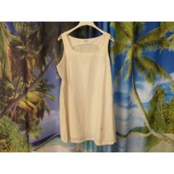 beige tuniek jurk met vlinder mt L Julian collection
